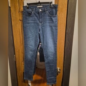 Levi 311 Shaping Skinny Jeans